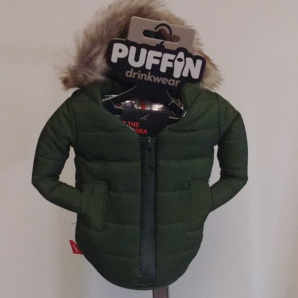 NWT Puffin Drinkwear Green Puffer Jacket w Faux Fur Hood Insulated Drink Holder
